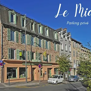 ** Hotel Logis Restaurant Du Midi - Centre France